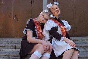 Чулочки и кружева: Самые красивые выпускницы 2020 года