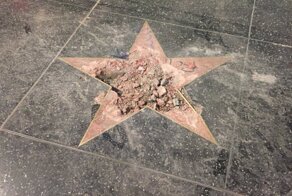 На Аллее славы в Голливуде разбили звезду Трампа