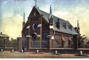 Из культурного наследия в убожество: современная реконструкция кирхи в Ельце