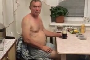 Жена ушла на маникюр и попросила мужа доварить борщ - результат оказался непредсказуемым