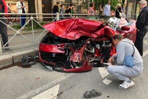 Авария дня. Смертельная авария с участием такси и Ferrari