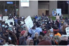 Демонстрации против расизма всё чаще оборачиваются погромами и беспорядками