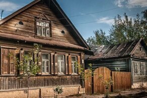 Зачем в деревнях рядом с большим домом строят маленькие избушки-малушки