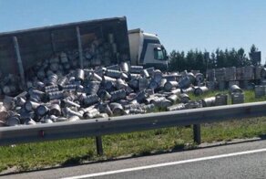 Накануне по трассе М7 катались не только автомобили, но и кеги с пивом