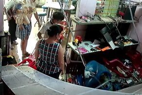 Крыша не выдержала вес бака с водой и рухнула на школьника