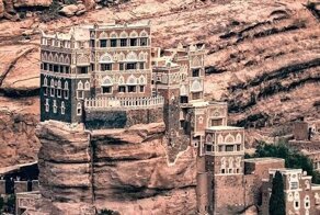 Дворец Имама на Скале - одна из самых узнаваемых достопримечательностей Йемена