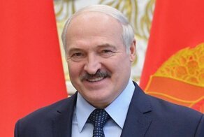Лукашенко прилетел в Москву на парад Победы