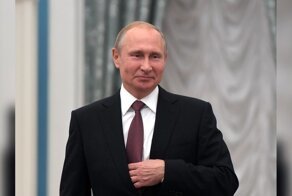 На сайте беглого банкира нашли ранние фото дочерей Путина