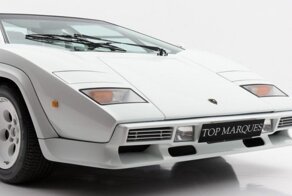 Lamborghini Countach чемпиона Формулы-1 Кеке Росберга продается по внушительной цене