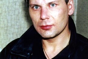 20 лет назад умер человечище... Клинских Юрий Николаевич (Хой) лидер группы Сектор Газа