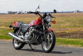 Honda CBX 1978-1982 - Шесть цилиндров для супербайка!