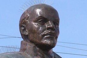 Владимира Ильича превратили в "Восставшего из ада"