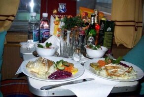 Россиян предложили лишать права на проезд в поезде за распитие спиртного