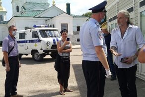 Джигурда решил поддержать Волочкову и тоже наведался в женский монастырь в Дивеево