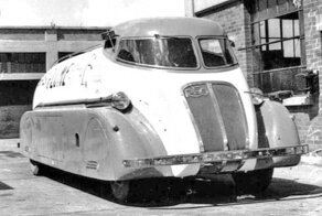 Батискаф на колёсах: бензовоз Reo Tanker Truck 1937 года из Австралии