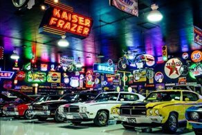 Интересные автомобили из частной коллекции продали с аукциона Mecum 