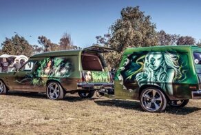 Holden Sandman и Ford XB Surferoo - Фургоны любви для австралийцев