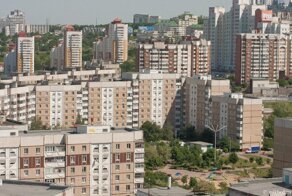 «Шумели и заливали соседей»: в Белгороде выселили из квартиры мать двоих детей через суд