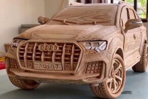 Золотые руки! Точная копия Audi Q7 из куска дерева