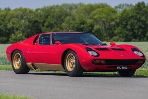 Восстановленный праворульный Lamborghini Miura SV 1972 года