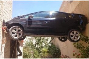 20 курьезных аварий, которые с трудом поддаются объяснению