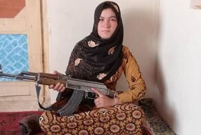 Девочка-подросток перестреляла боевиков, убивших её родителей