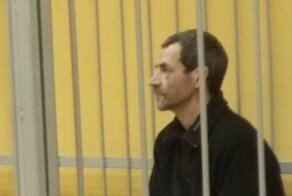 Обвиняемый в педофилии мужчина умер после падения с кровати в изоляторе