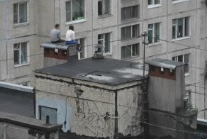 Романтики, поражённые стрелами Купидона. И да, у них всё хорошо