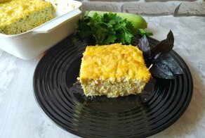 Обед из кабачков и фарша без особых усилий готов!