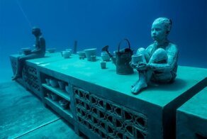 "Коралловая оранжерея": новая работа Джейсона ДеКайреса Тейлора