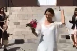 Свадьба сильной и независимой женщины! В Саратовской области девушка вышла замуж сама за себя