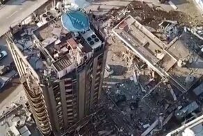 На кадрах с дрона видны масштабы ущерба после взрыва в Бейруте