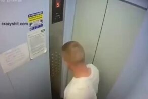 Драка в лифте