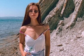 Девушки, которых в этом году замечательный мужик все-таки вывез в Геленджик