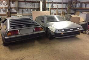В одном из сараев в Калифорнии были обнаружены два DeLorean DMC-12 с минимальными пробегами
