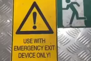 Эвакуационный выход с ветряной турбины