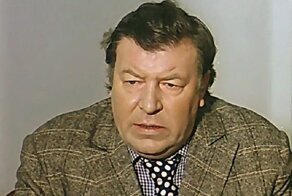 «Дед Мороз прощается с вами». Актер Роман Филиппов ушел вслед за страной