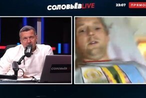 Заводчанин БелАЗа снял портки и показал Соловьёву рабочий болт в прямом эфире