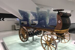 Mersedes или Порше? Посетили музей Porsche