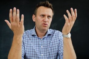Алексей Навальный находится в коме на аппарате ИВЛ