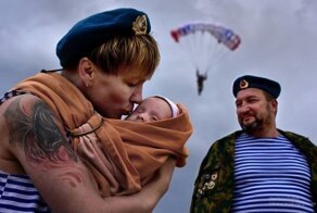 Так выглядит Россия: 30 честных и эксцентричных снимков Александра Петросяна