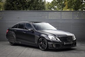 На продажу выставили Brabus E V12 — один из самых быстрых седанов в мире