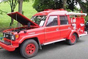 Пожарная машина на базе Toyota Land Cruiser из Японии