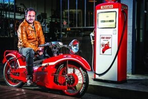 Винтажный мотоцикл 1929 года «Majestic»