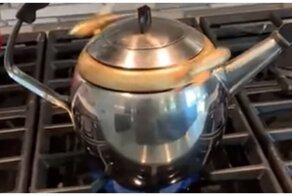 Необычный чайник из прошлого