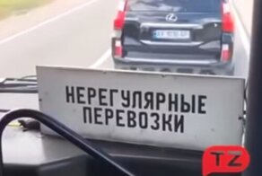 Пассажир автобуса наказал автохама на "Лексусе", мешающего движению