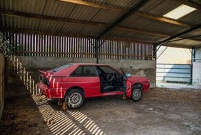 В продаже Audi quattro 1985 года, который 25 лет простоял в обычном сарае на ферме