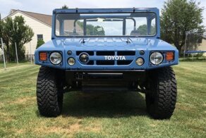 Японский армейский внедорожник Toyota Mega Cruiser для десантников