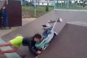 Пьяная "яжемать" чуть не угробила ребенка в скейт-парке