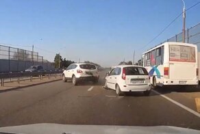 Авария дня. Столкновение на трассе под Ростовом